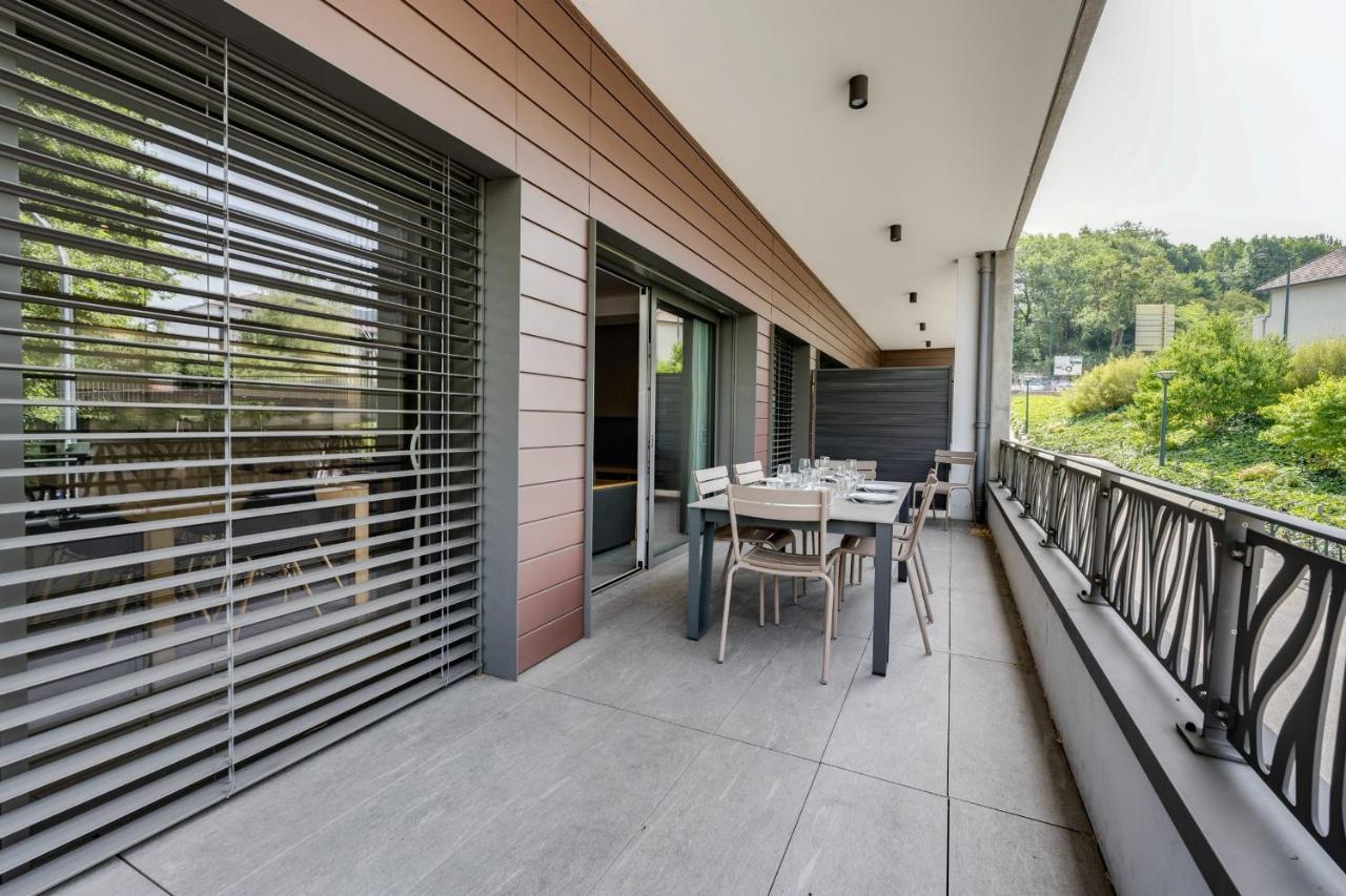 Le Kube - Appartements De Prestige Au Centre D'Annecy Exterior foto